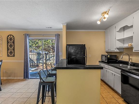 5th image of 5735 Bramblegate Rd