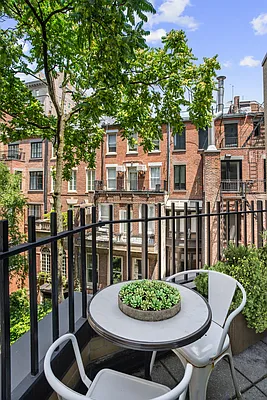 Sold by Douglas Elliman | media 5