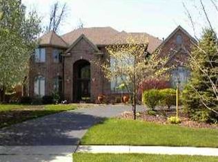 14631 Deerwood Ct, Perrysburg, OH