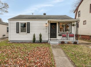 1914 Farrow St, Ferndale, MI 48220