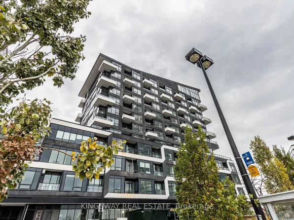 2485 Taunton Rd #446, Oakville, ON L6H 0L3