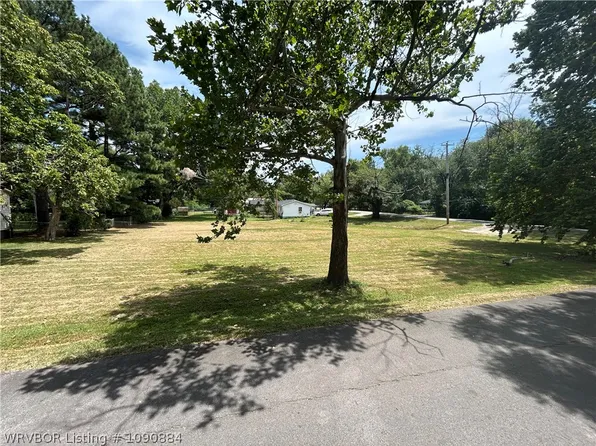 3421 Reed Ln, Fort Smith, AR 72904