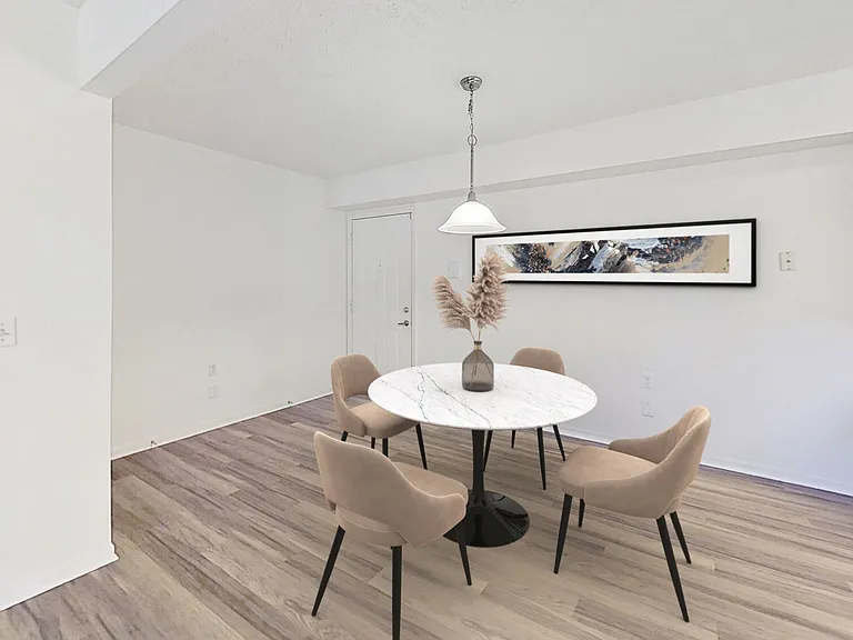 Springbrook Meadows Apartments — Photo 10