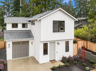 20701 82nd Ave W #B, Edmonds, WA 98026