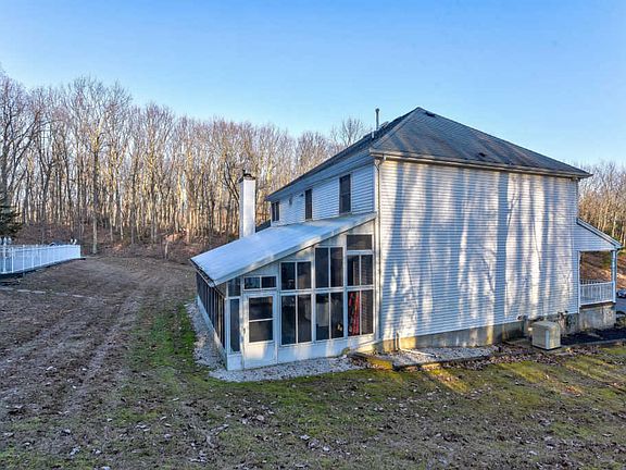 2nd image of 21 White Birch Dr