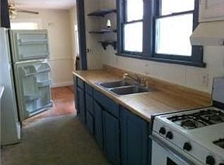4th image of 404 N Warfield Ave