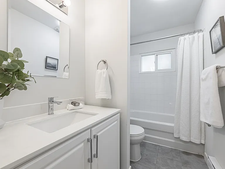 1350 Winding Trl — Photo 14