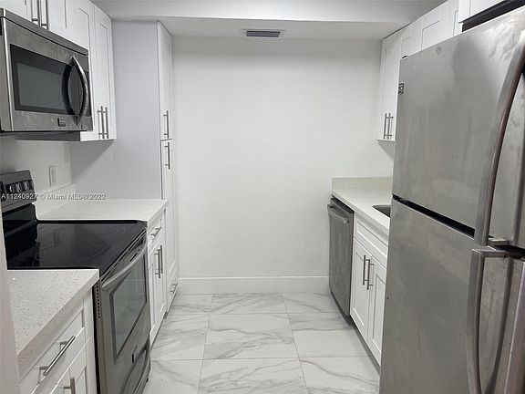 5th image of 11855 NE 19th Dr APT 11