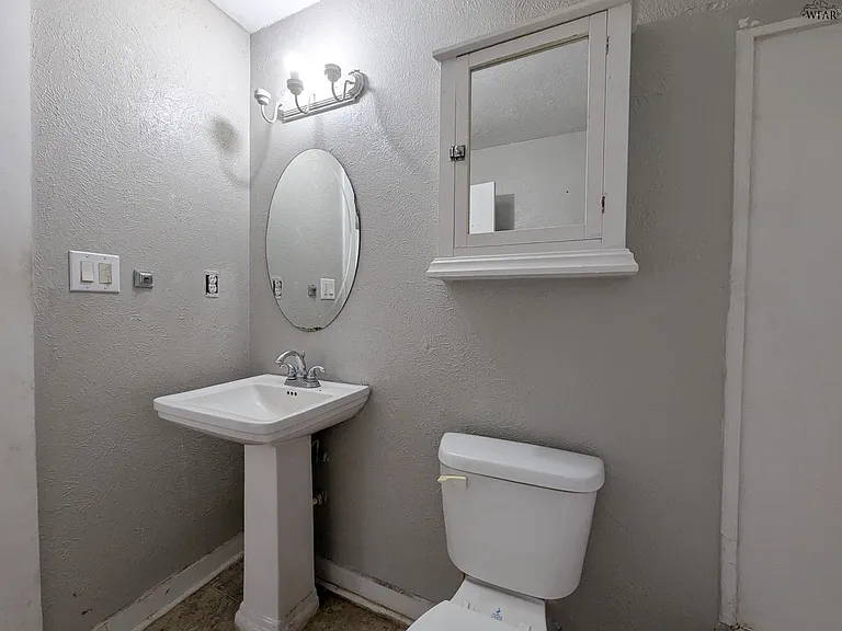 1706 McGregor Ave — Photo 21
