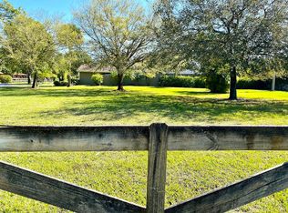 606 W Rambling Dr, Wellington, FL 33414