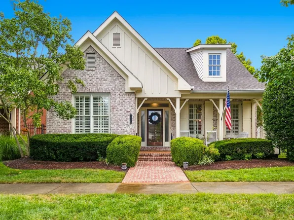 1325 Barkleigh Ln, Franklin, TN 37064