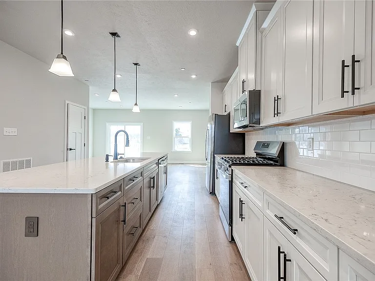 315 Telluride Ln — Photo 9