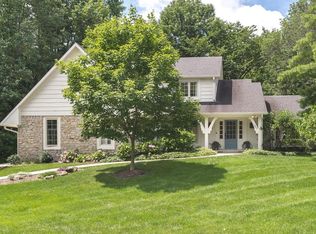 700 Sugarbush Dr, Zionsville, IN 46077