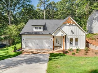 3817 Clubhouse Dr, Gainesville, GA 30501