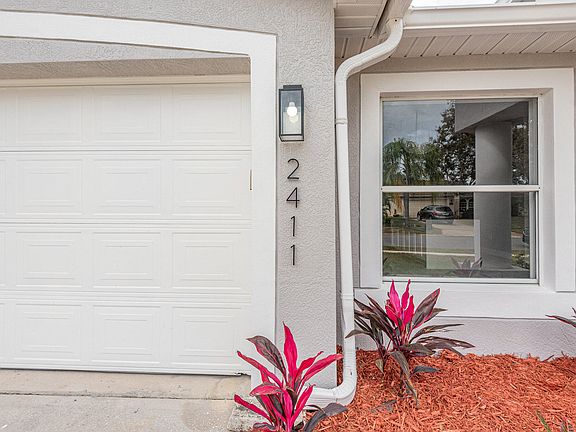 2nd image of 2411 Jaywood Dr
