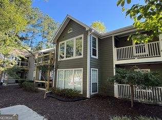 515 Berkeley Woods Dr, Duluth, GA 30096