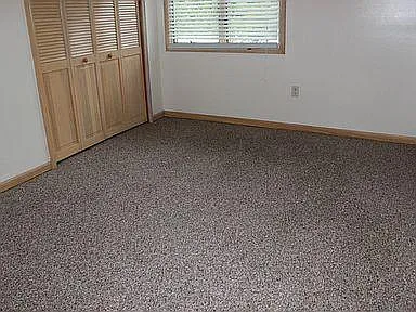 227 N Main St — Photo 29
