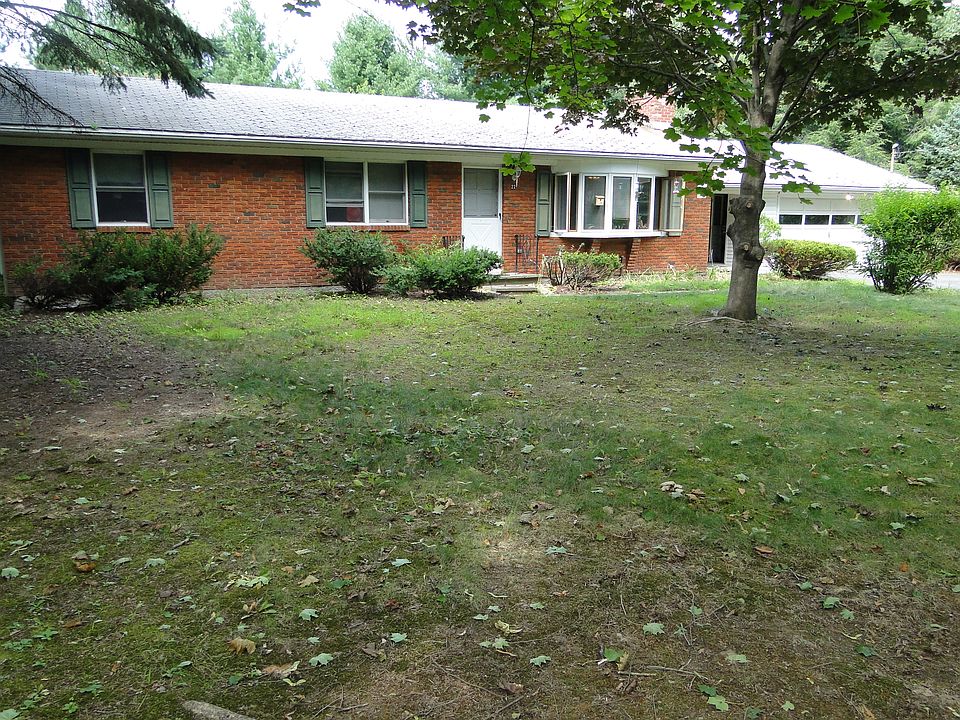 1st image of 22 Pine Hill Park