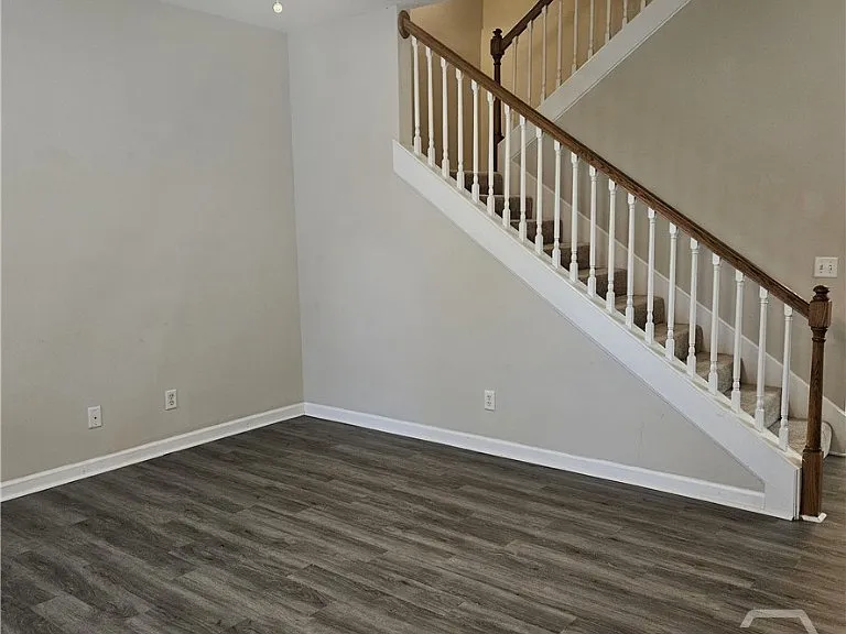 93 Cypress Pointe Dr — Photo 6