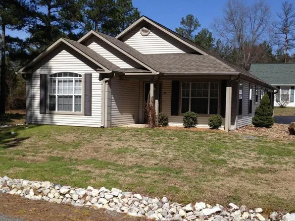 152 Western St, Hot Springs National Park, AR 71913