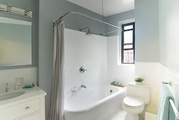 Sold by Douglas Elliman | media 22