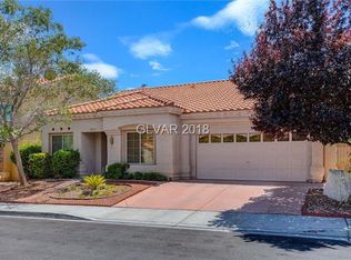 8821 Valley Creek Dr, Las Vegas, NV 89134