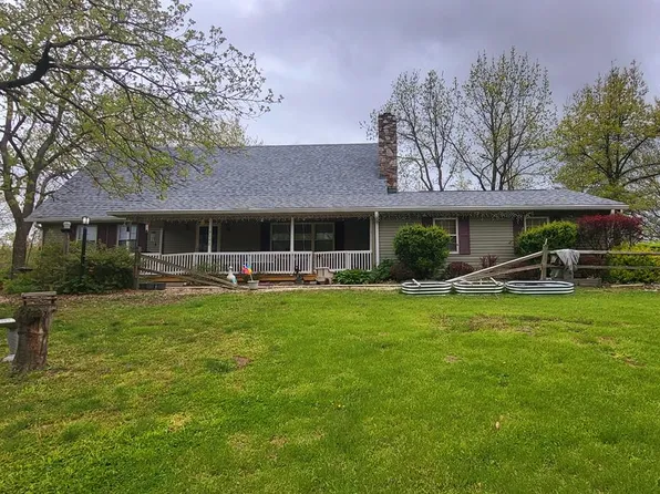 7190 Westfall Rd, Frankfort, OH 45628