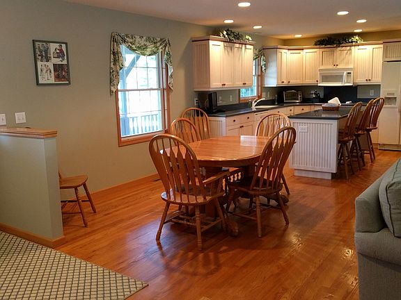 5th image of 1175 Oakdale Dr