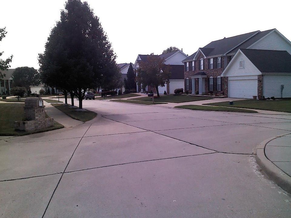 2nd image of 3708 Birchmoor Gardens Ct