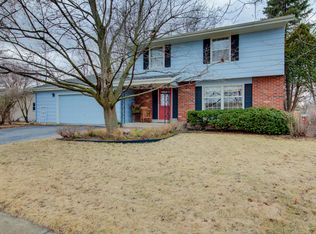W180N8215 Town Hall Rd, Menomonee Falls, WI 53051
