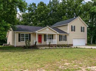104 Greg St, Four Oaks, NC 27524