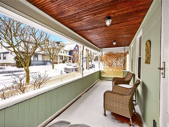 5th image of 78 Sanford St