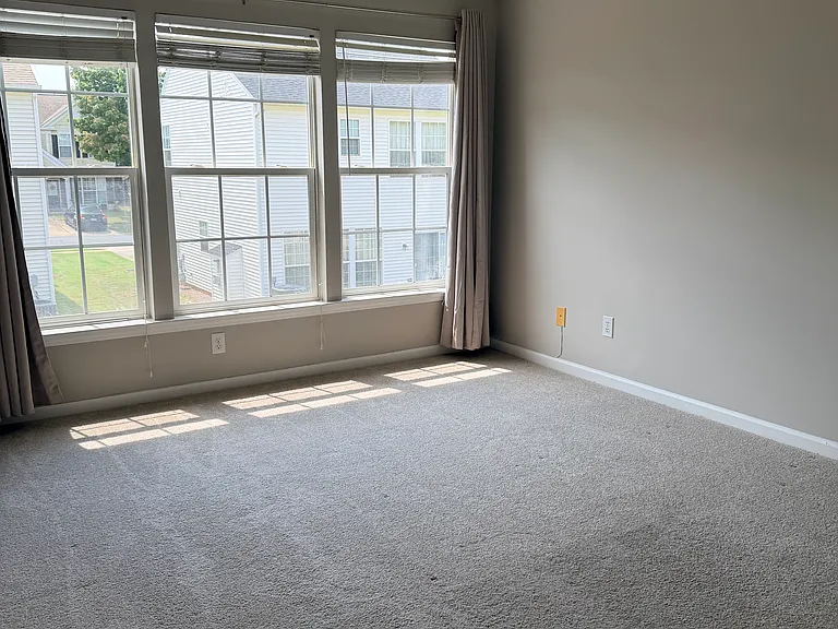3408 Laurenhurst Ln — Photo 11