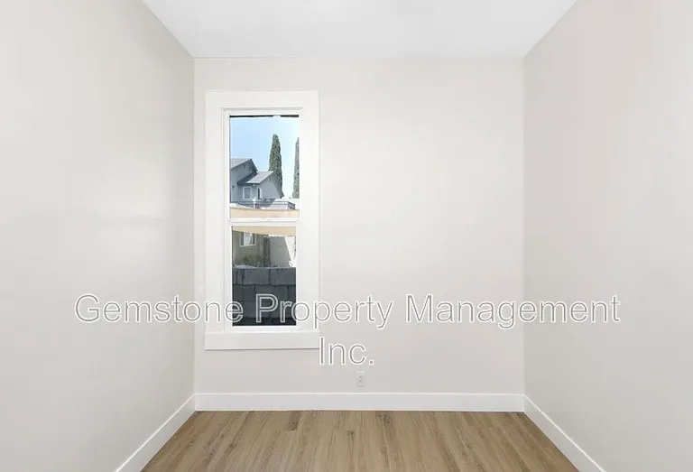 6250 Stewart St — Photo 8