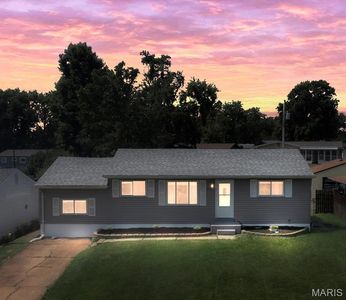 208 Rouen Dr, Saint Louis, MO, 63129
