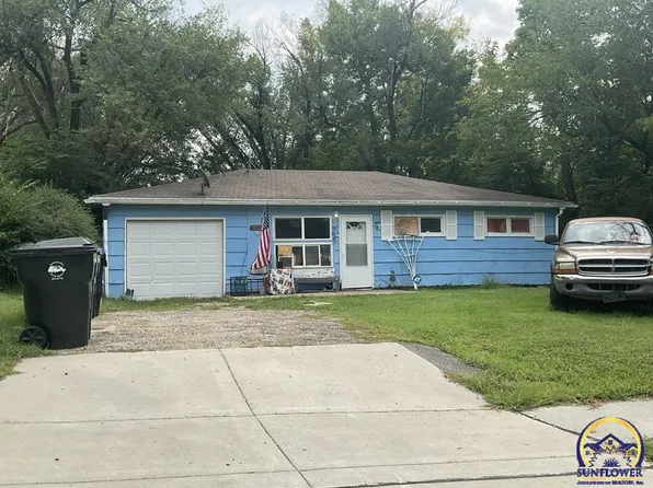 3316 SE Dupont St, Topeka, KS 66605