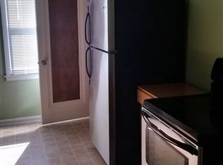 14706 Jacob Ave, Eastpointe, MI 48021