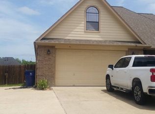 1009 Cardinal Dr, Richwood, TX 77566