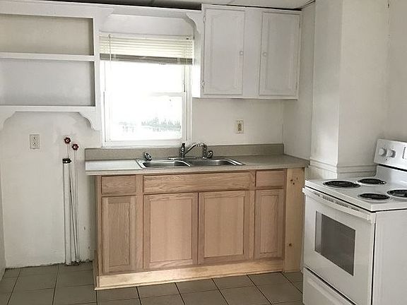 5th image of 342 South St