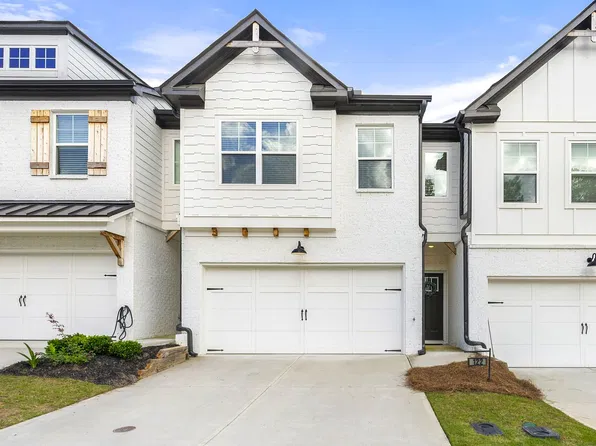 122 Auburn Valley Way, Auburn, GA 30011