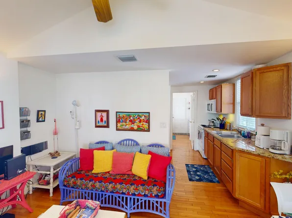 308 Margaret St APT 2, Key West, FL 33040
