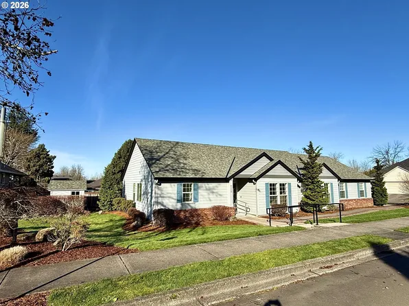 4115 NW Dahlia Dr, Camas, WA 98607