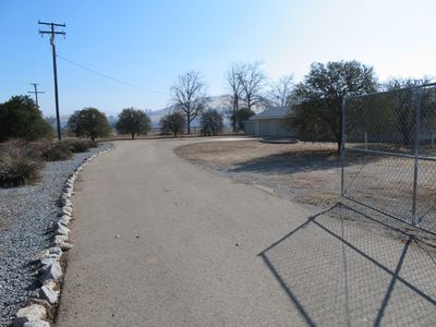 18200 Orange Belt Dr, Porterville, CA, 93257