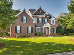 13700 Glen Abbey Dr, Charlotte, NC 28278
