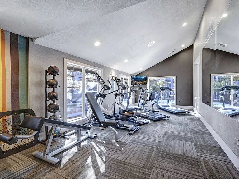 Summit Riverside — Photo 19