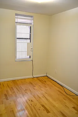 Rented by Bohemia Realty Group | media 14