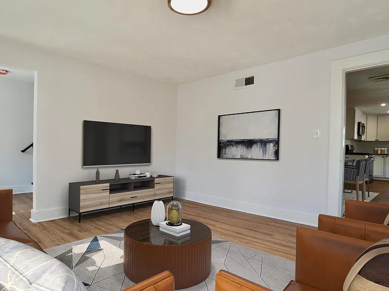 63 Cherry St #2R — Photo 7