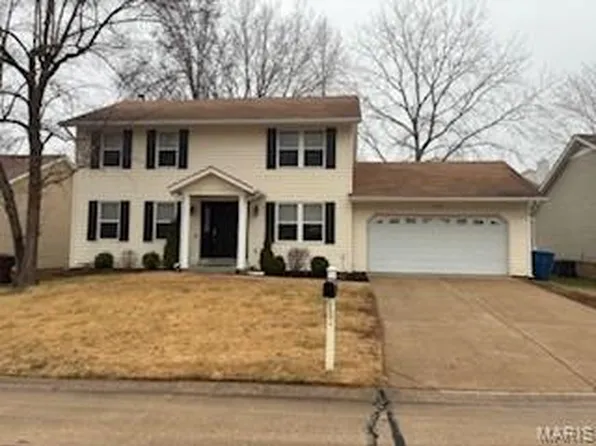 1152 Carrington Dr, Saint Peters, MO 63376