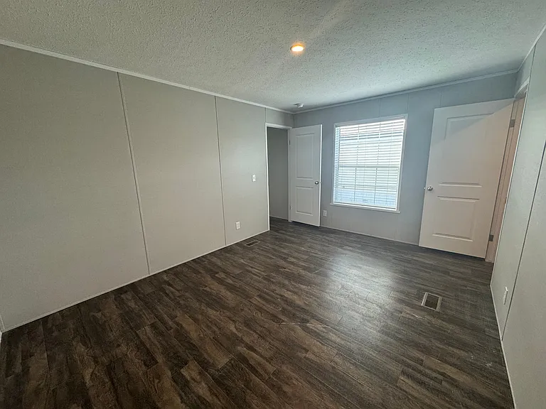 Westbridge Manor — Photo 151