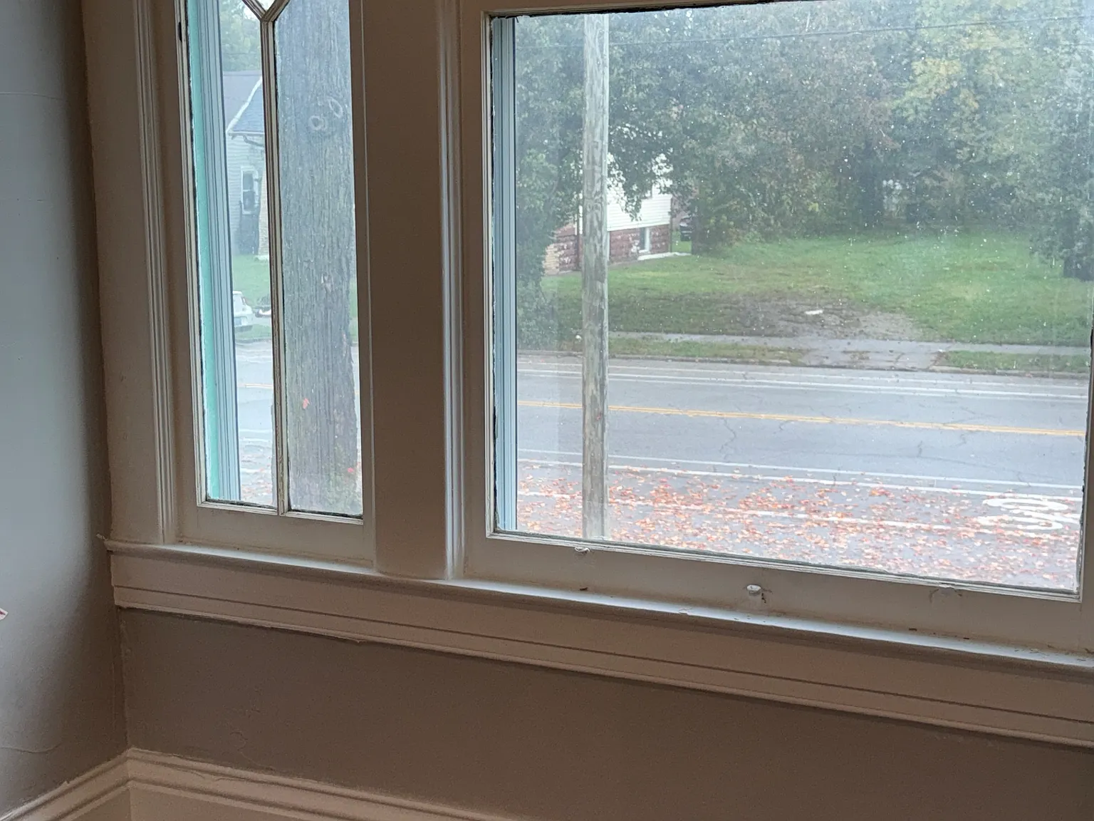 1024 Cecil Ave — Photo 3